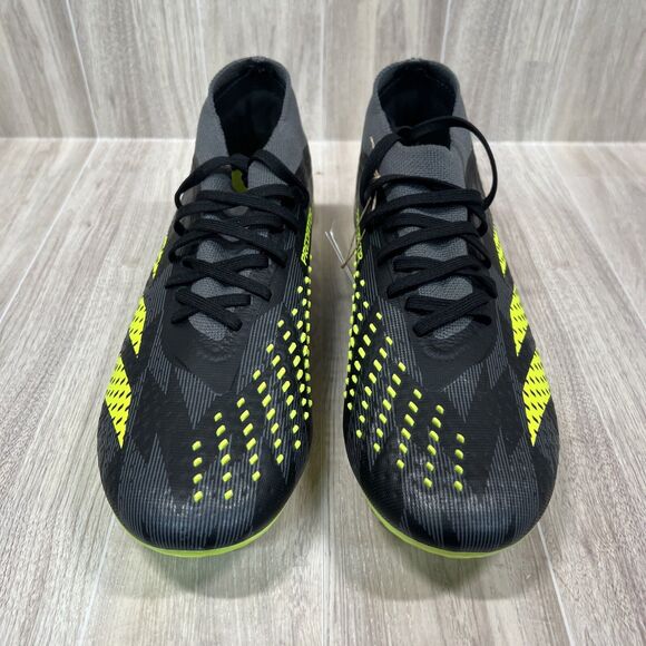 Athletic_Shoes
